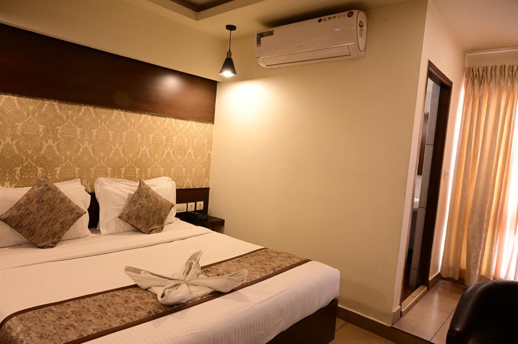 Canyon Sun Chennai Eksteriør bilde